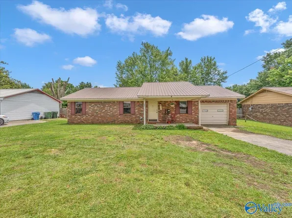812 Mitwede St SW, Hartselle, AL 35640