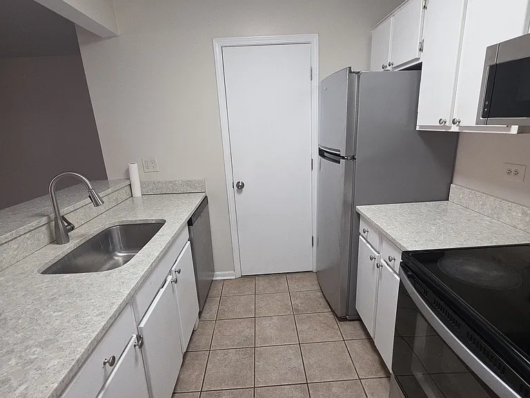4303 W Shamrock Ln #1D — Photo 23