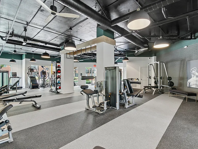 Avana on Main — Photo 14