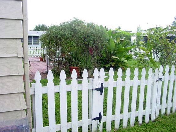 4th image of 5408 Countryfield Cir