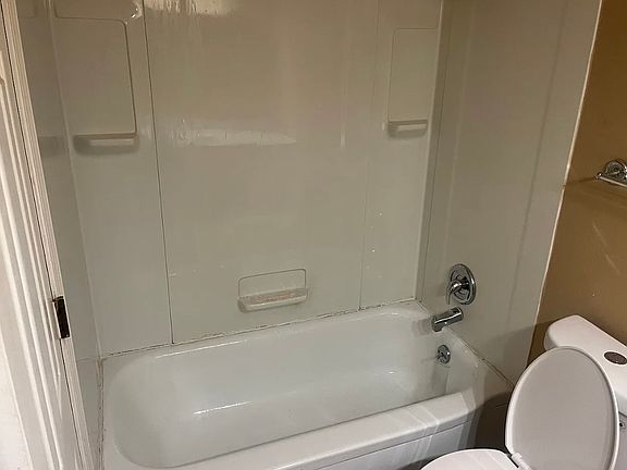 5th image of 7441 Hazelcrest Dr APT G