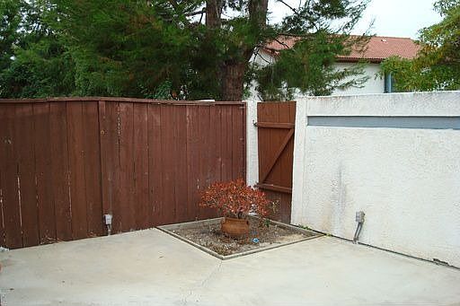 5th image of 1565 Apache Dr Unit E