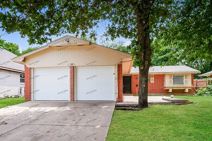 5300 Creekwood Ter — Photo 1