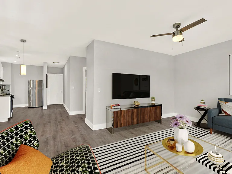 Harbor West Apartments — Photo 3