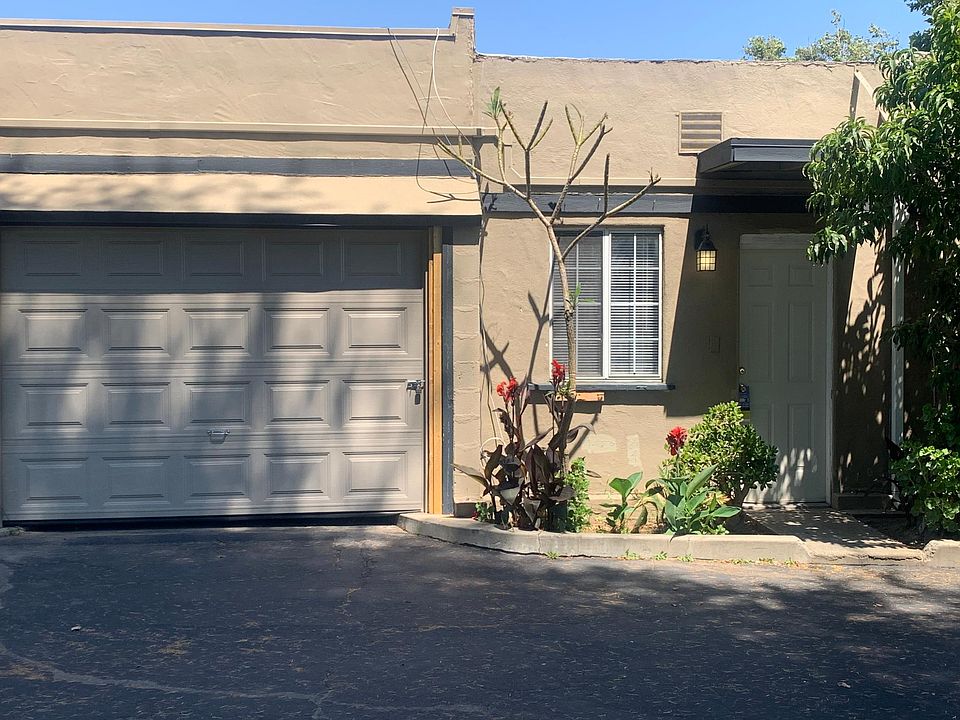 1st image of 1437 W Holt Ave #39