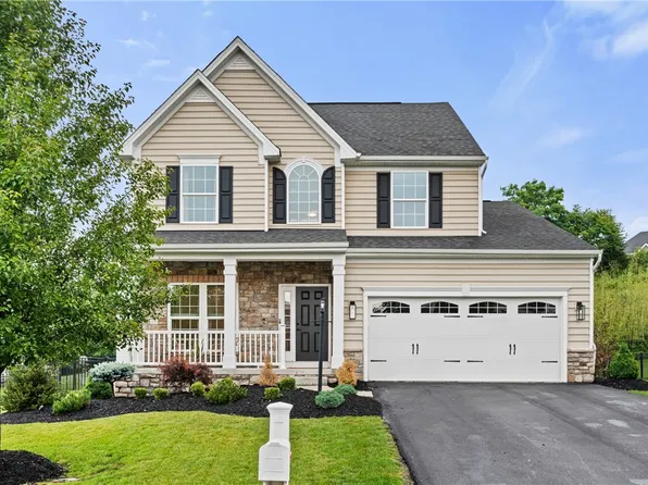 4064 Bentwood Dr, Canonsburg, PA 15317