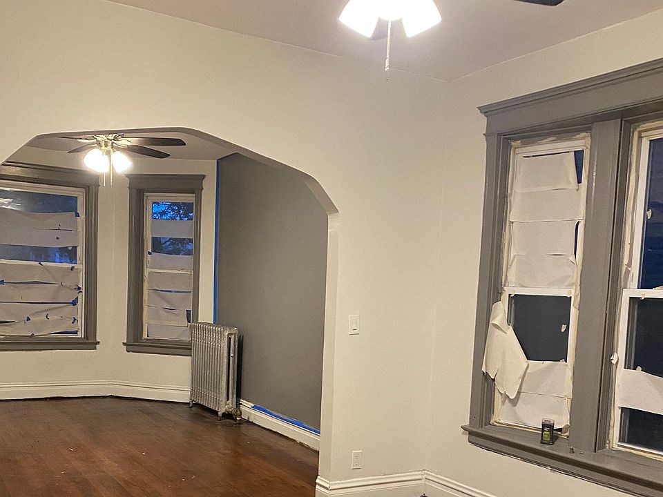 2nd image of 6432 S Peoria St APT 2