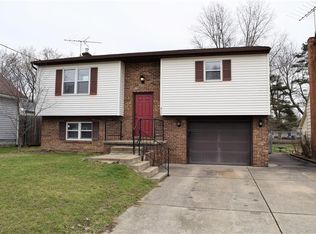 417 Peffer Ave, Niles, OH 44446