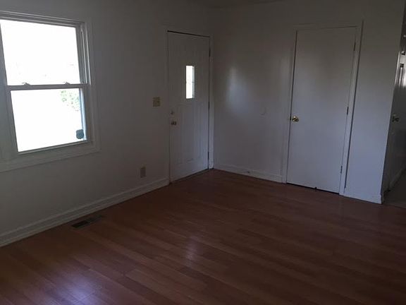 2nd image of 5819 Westhaven Dr