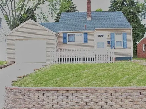 2731 Daleford Ave NE, Canton, OH 44705