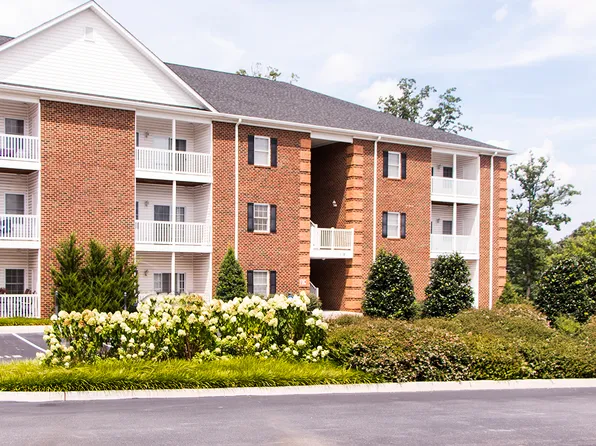 Kendall Square Apartments