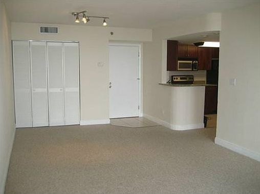3rd image of 770 Claughton Island Dr 1410 #1410