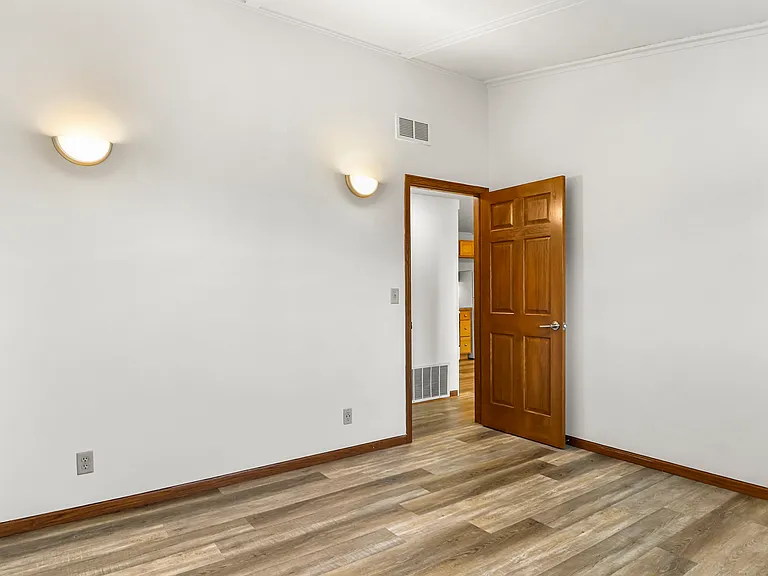 512 S Main St #2 — Photo 12