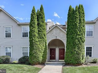 126 Hiddenwood Dr, Harrisburg, PA 17110