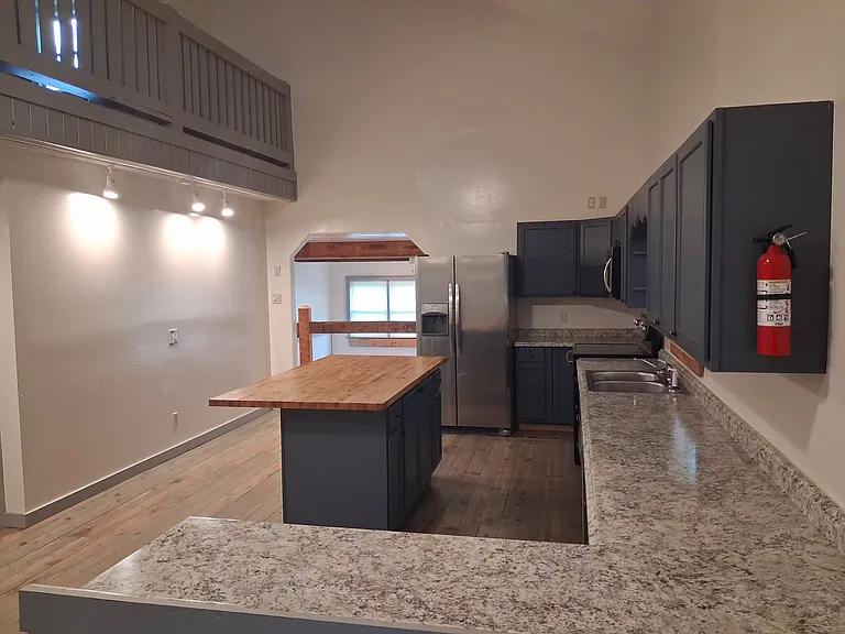 222 Mountain View Rd — Photo 6