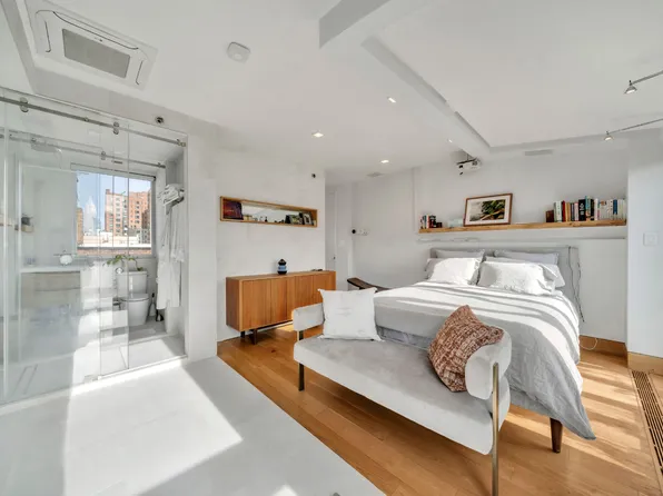 16 Minetta Lane image 11 of 29