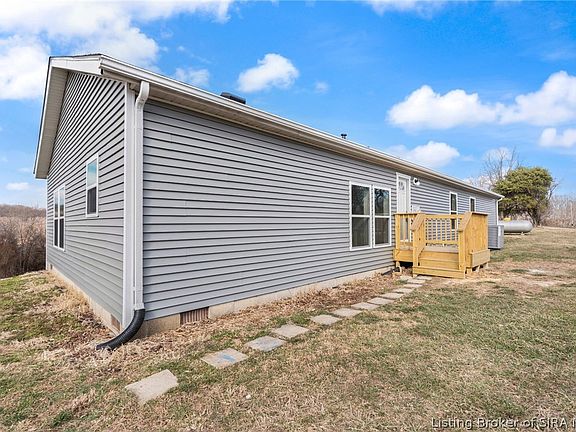 5th image of 1017 S Eckerty Cemetary Rd