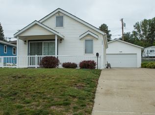 1304 2nd St NE, Mandan, ND 58554