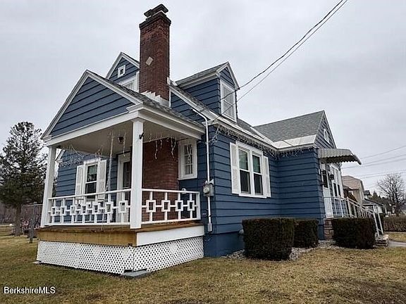 2nd image of 84 N Summer St