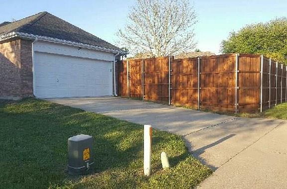 5th image of 8313 Pioneer Dr