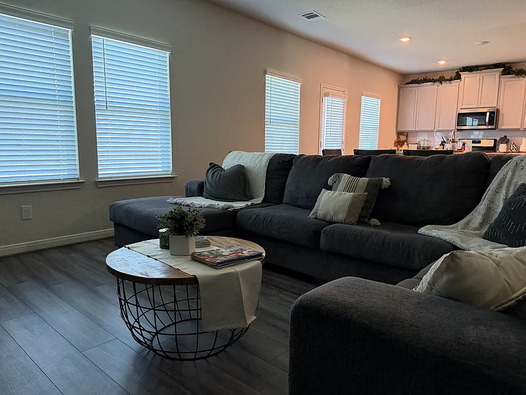 12930 Trapezus Ct — Photo 10