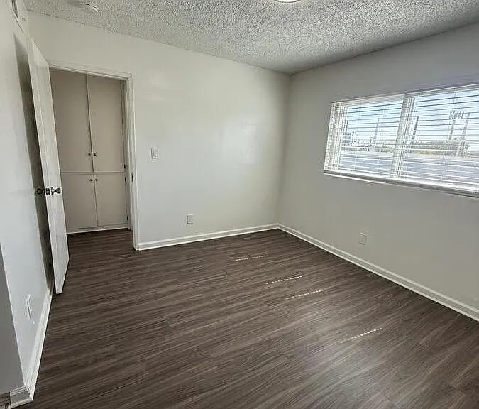 10720 Burin Ave #12 — Photo 12
