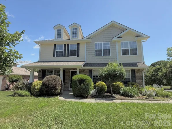 7534 April Mist Trl, Huntersville, NC 28078