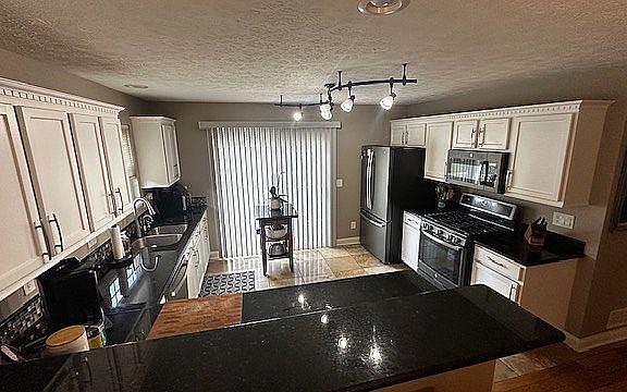 3rd image of 2723 Sexton Ct