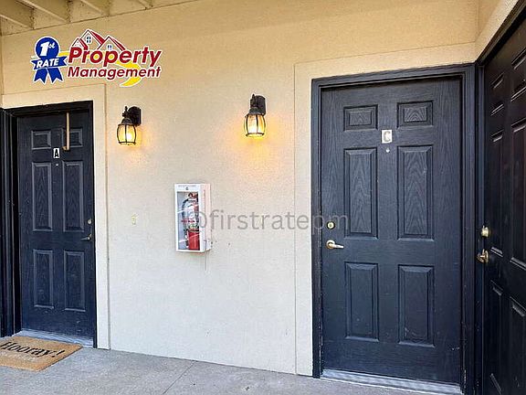 2nd image of 1949 E Wilson Ln APT C