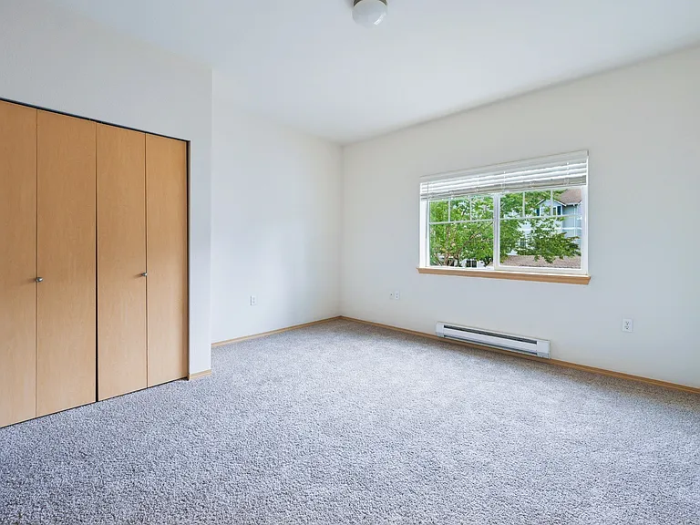 Abbey Rowe Apartments — Photo 22