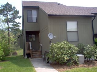 178 Fishhook Ln, Hedgesville, WV 25427