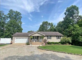 124 Pineview Dr, Marietta, OH 45750