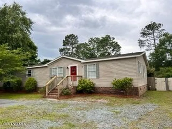 224 Hearthside Drive, Rocky Point, NC 28457
