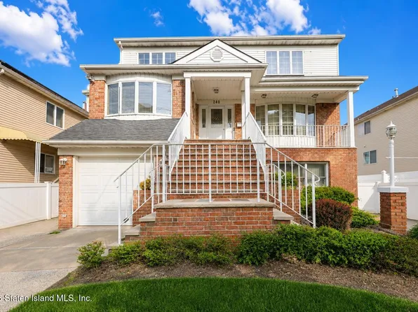 240 Mill Rd, Staten Island, NY 10306