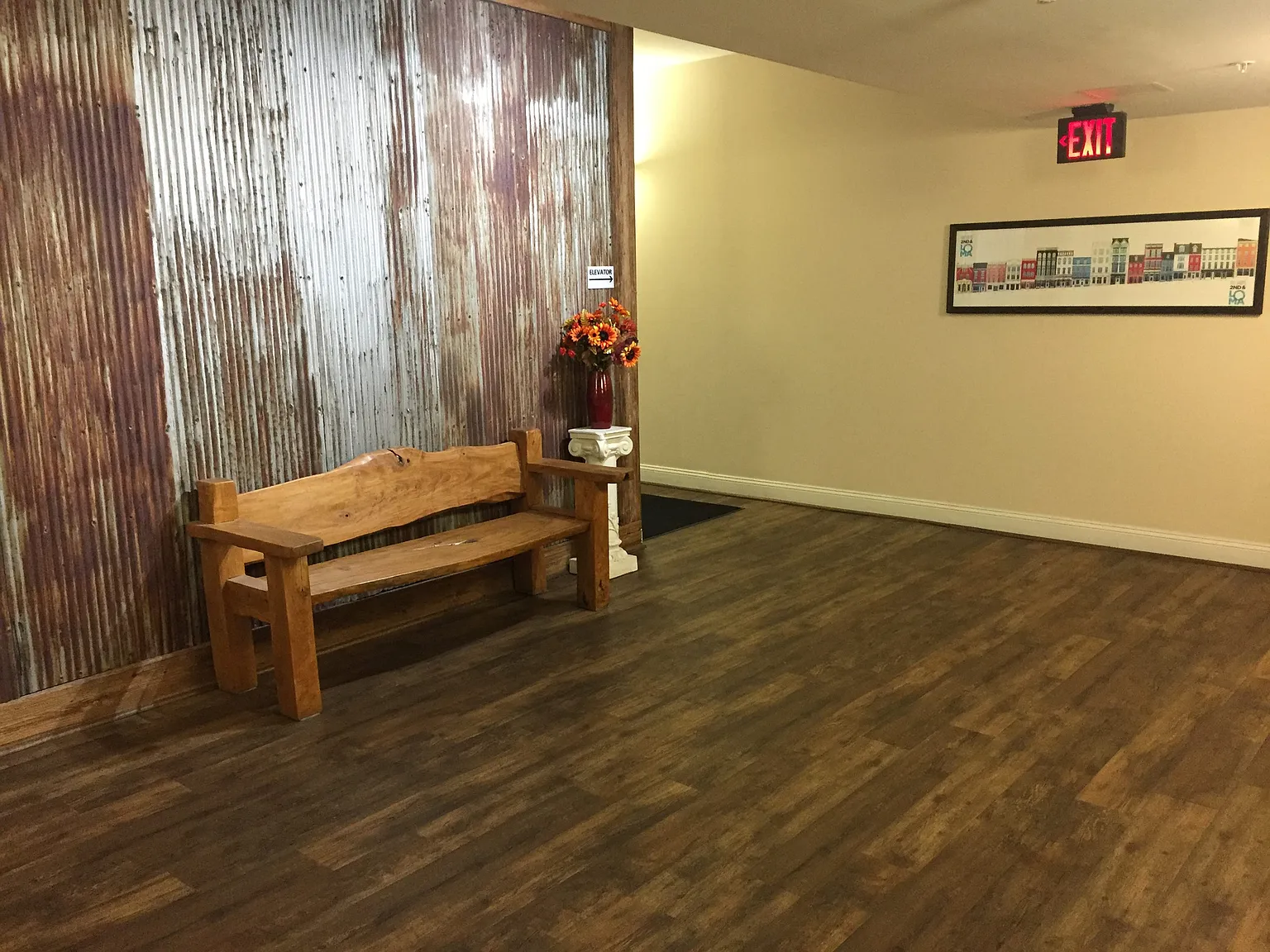 The Lofts at 2nd and LOMA — Photo 4