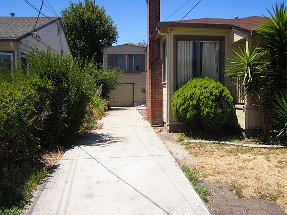2nd image of 543 Cypress Ave