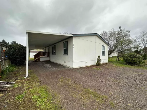 252 Kerby St, Crescent City, CA 95531