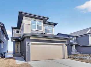 211 NW Corner Glen Cres NE, Calgary, AB T3N2L8