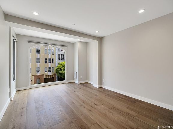 2nd image of 1856 Pacific Ave #10