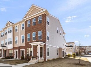 327 Kramer Ct, Florence, NJ 08518