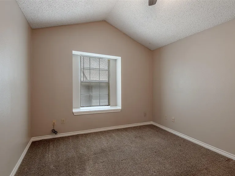 1228 Avenue O #H — Photo 14