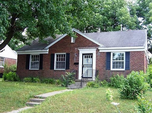 1st image of 3265 Lamphier Ave