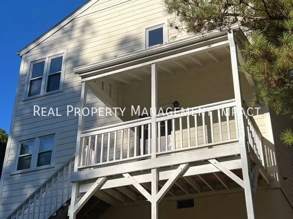 203 Culbreth Park Dr, Chapel Hill, NC 27516