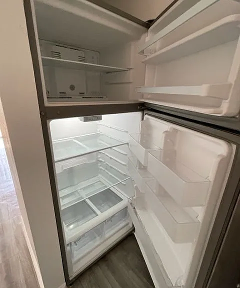 1029 S Wilson St — Photo 26