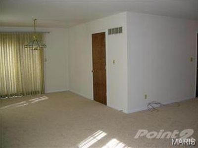 1045 Deerfield Dr, Sullivan, MO, 63080