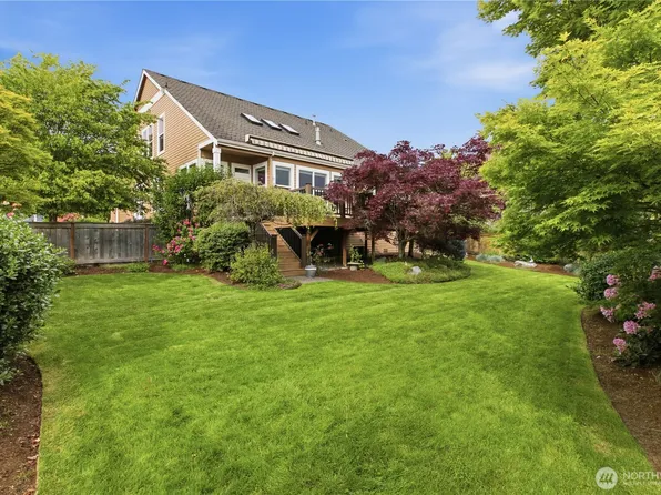 1828 Mariner Circle NE, Tacoma, WA 98422