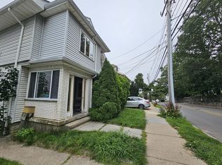 129 Lexington St #129, Watertown, MA 02472