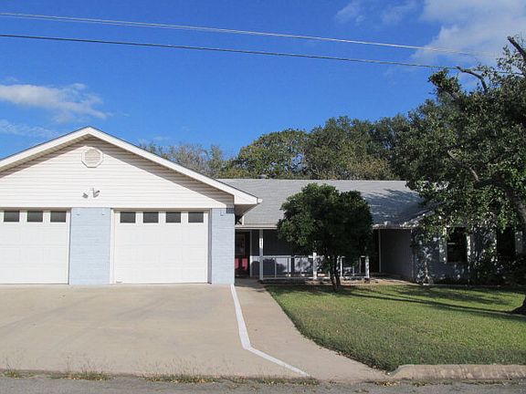 4th image of 209 Wedgewood Ln