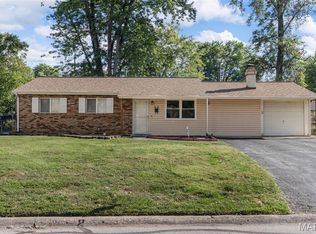 502 Allen Dr, O'Fallon, MO 63366