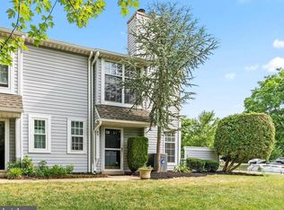 83 Avon Ln, New Hope, PA 18938